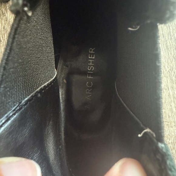 MARC FISHER Black Heeled Ankle Bootie 8.5 - Picture 5 of 8